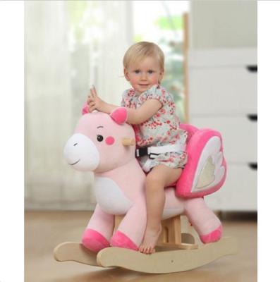 中国 遊ぶことで乗っている子供のために屋内Pink Unicorn Labebeの王女の揺り木馬 販売のため