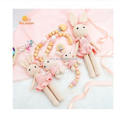 China Soft Animal Clips Garland Baby Stroller Toys Crochet Bunny Toy Cute Silicone Pram for sale