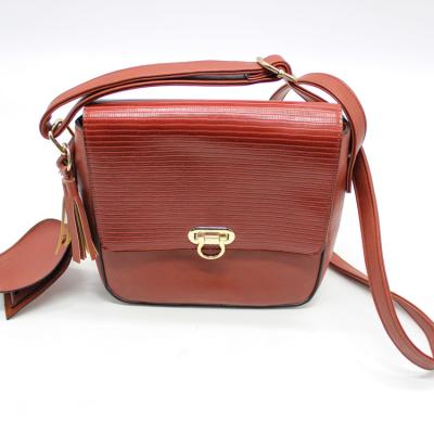 China 7cm Red Leather Crossbody Purse 124cm Strap One Handle Shoulder Bag for sale