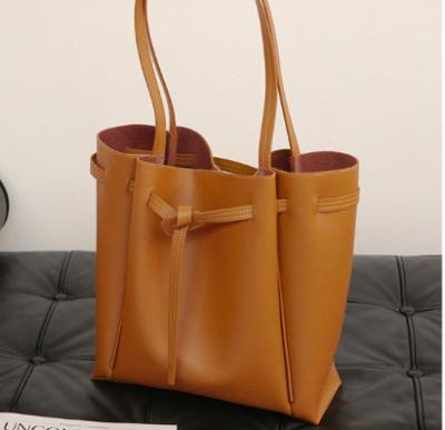 China Saco Underarm pequeno 30cm Tote Bag With Drawstring Closure da axila à venda