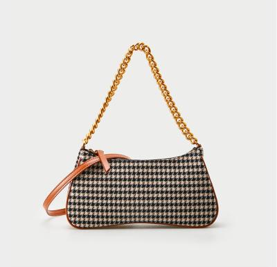 Китай Сумка Houndstooth багета PU текстурирует ретро Брауна продается