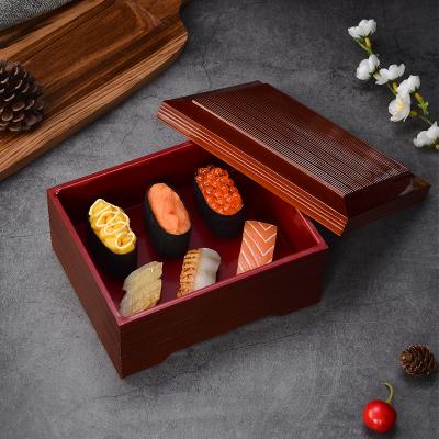 China Disposable Japanese Environmental Friendly Wooden Sushi Storage Container With Lid for sale