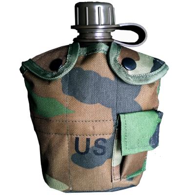 China Outdoor Military Light Militia Survival Jungle Camouflage Portable Military Drinking Aluminum Water Bottle Lunch Box Water Container for sale