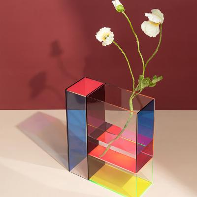 China CLASSIC Modern Multifunctional Acrylic Vase Flower Living Room Stand Transparent Creative Perfume Vase for sale