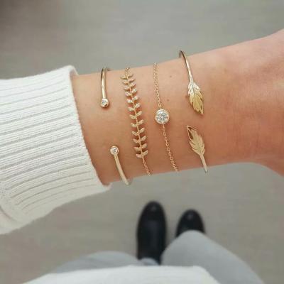 China New fashion TRENDY leaf bracelet female alloy inlaid crystal diamond plating 4 pieces of bracelets set for sale