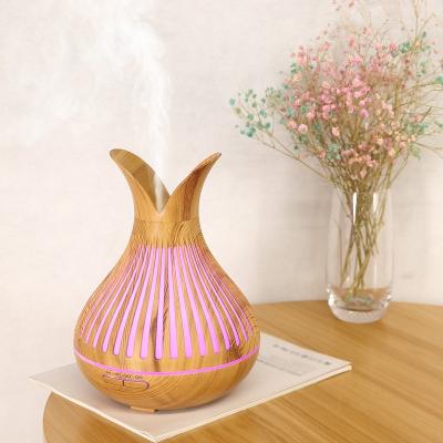 China Auto Shut-off 500ml USB electric Aroma Essential Oil Diffuser Ultrasonic Air Humidifier Wood Grain LED Lights aroma diffuser for home for sale