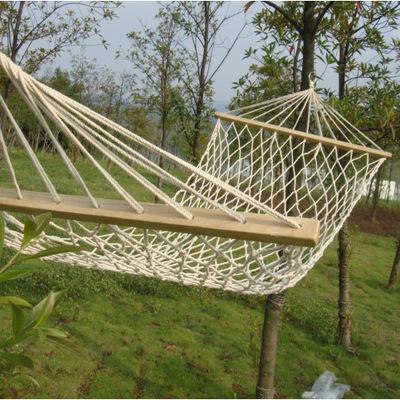 China Durable Camping Hammock With Wooden Bar Swing Hammock Chair Garden Hammock for sale