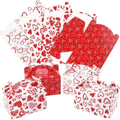 China 24pcs Cardboard Paper Handmade Hearts Mini Treat Gable Valentines Box for sale