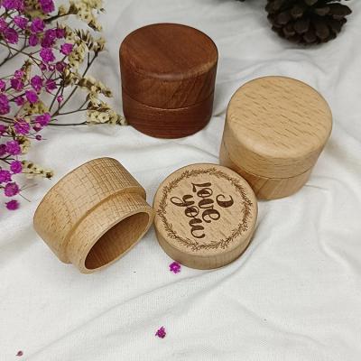 China 2023 Handmade New Personalized Round Wooden Wedding Ring Box Jewelry Storage Packaging Box for sale