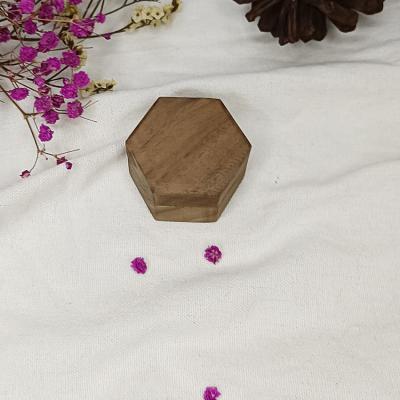 China Handmade Plant Walnut Natural Wedding Wooden Jewelry Ring Box For Gift for sale