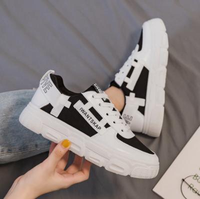 China 2021 new fashion/light lady vulcanized upper girl shoes pu+mesh casual shoes fashion high quality women sneakers for sale