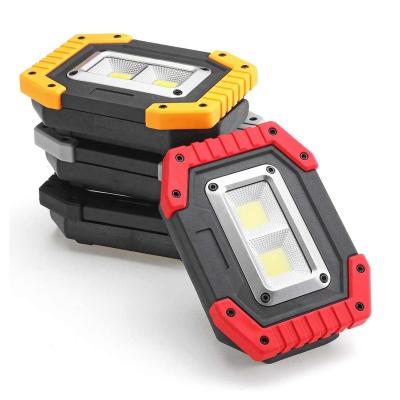 China Outdoor Portable ABS+PC USB Rechargeable Waterproof Flood Led Work Light With Magnetic Base for sale