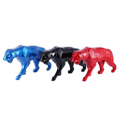 China 2021New style artificial resin open geometric leopard sculpture for living room for sale