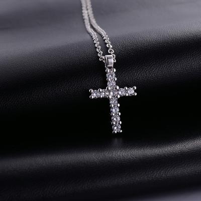 China FASHIONABLE Classic Cross Custom Handmade 18k Gold Plated Cubic Zirconia 18k Gold Plated Choker Pendant Necklace Collares De Moda for sale