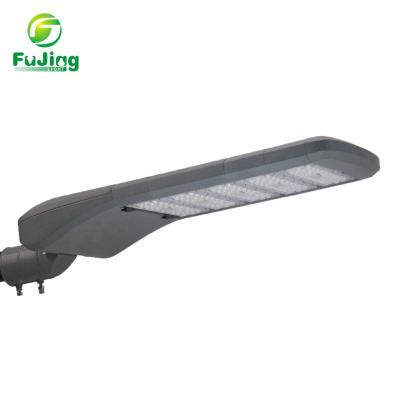 China Hot Sales LED Street Light 80W-300W Outdoor Road Lighting LED Lighting Fixture for sale