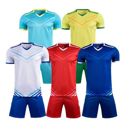 China 100% Polyester Full Set OEM Sublimation Soccer Sets Wear China Soccer Kit For Men Team for sale