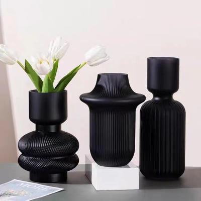 China 2022 Best Selling Modern Nordic Frost Home Decor Glasses And Crystal Vases For Flower for sale