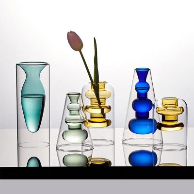 China Modern Colorful Creative Transparent Vase Desktop Ornaments Personality Nordic Decoration Green Room Home Hydroponic Glass Flower Vase for sale