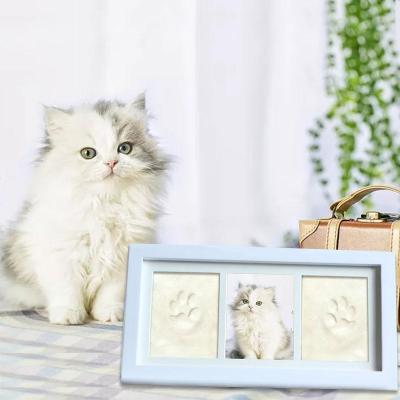 China Pet Keepsake Maker Dog Cat Paw Print Keepsake Photo Frame with Clay For Pet Lovers Memorial Pet Keepsakes for sale