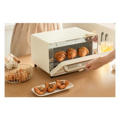 China Home Use Appliances Best Bread Easy Electric Toaster Kitchen Mini Steam Handle Toaster Oven for sale