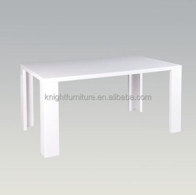 China Special White High Gloss Paint MDF Board Diniing Table for sale