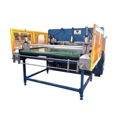 China Foam plastic, EPE foam, hydraulic automatic fabric cutting machine by belt feeding for sale