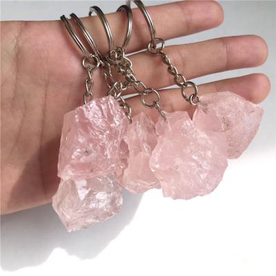 China Wholesale China Natural Crystal Rose Quartz Key Chain Rough Healing Stone For Gifts for sale