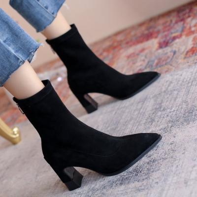 China Fashionable Women Anti-slippery Shoes 2022 Winter Ladies Suede High Heel Thick Ankle Short Boots for sale