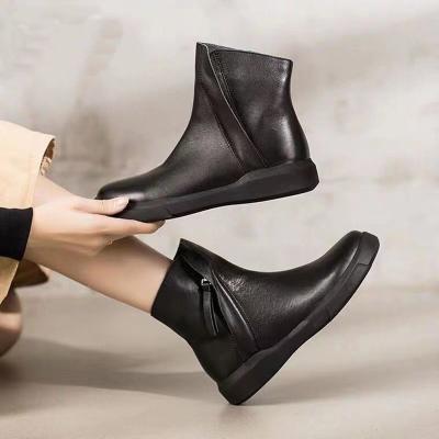 China Solid Color Leather Boots Woman Ladies Fashion Breathable Genuine Ankle Chelsea Boot for sale