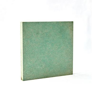 China Moisture Proof WATERPROOF GREEN MDF For Outdoor Furniture 12mm 15mm 18mm WOOD Technical Paper Board for sale