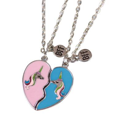 China Europe and America Factory Directly Supply Minimalist Fashion Jewelry Heart Pendant Necklace Bulk Wholesale for sale