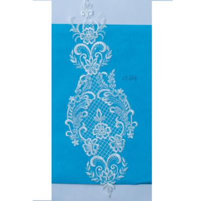 China Workable White Embroidery Lace Trim, Embroidery Lace Fabric Border Lace Trim For Dress for sale