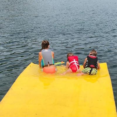 China XPE Foam Floating Water Mat Soft Foam Swimming Pool Floating Mats for sale