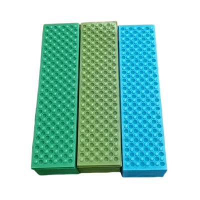 China Lightweight XPE Foam Sleep Mat Camping Pad And Waterproof Aluminum Film Folding Pad With Factory Approved Camping Mat for sale