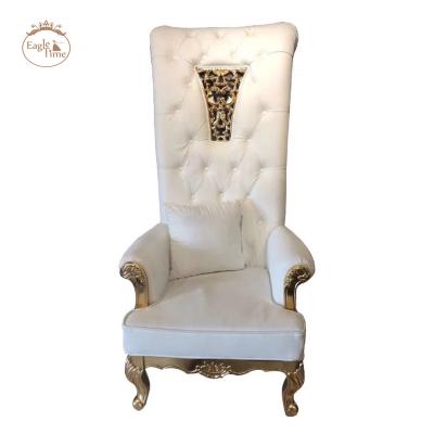 China Modern Contemporary Premium Royal Queen Throne King High Back Groom Bride Wooden Sofa Chair for sale