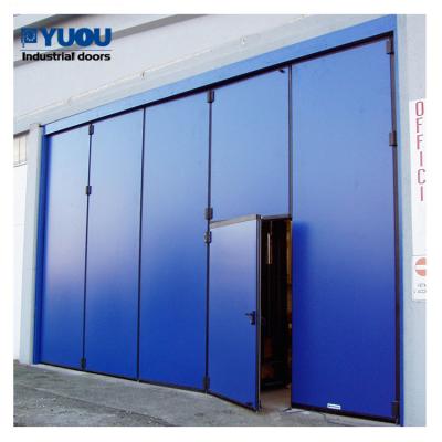 China Customized Industrial Automatic Thermal Insulation Warehouse Automatic Folding Door for sale