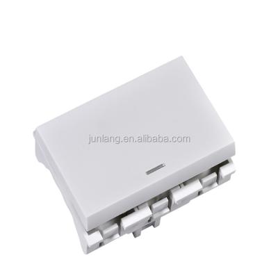 China Hot Selling JUNON Italian Style Wall Switches Safety Module Rocker Switches And Sockets for sale