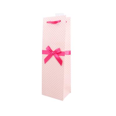 China Handmade Custom Printed Retail Gift Paper Gift Packaging Bag With Ribbon Bow Made In China for sale