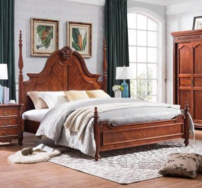 China Handmade Traditional American Style, Luxurious Elaborate Carved Solid Wood Bed for sale