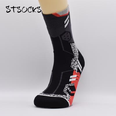 China Cheap Factory Antibacterial Trustworthy Men Wholesale Price Comfortable Young Boy Anti Slip Running Socks for sale