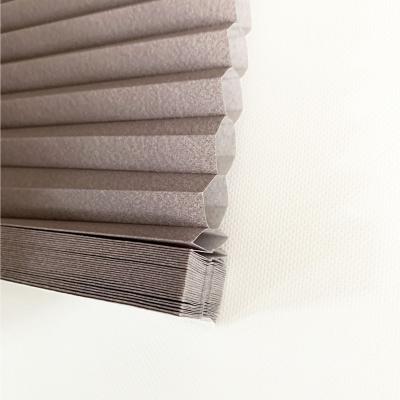 China CLASSIC honeycomb blinds blackout cellular honeycomb blind fabric NO--woven fabric half-shape for sale