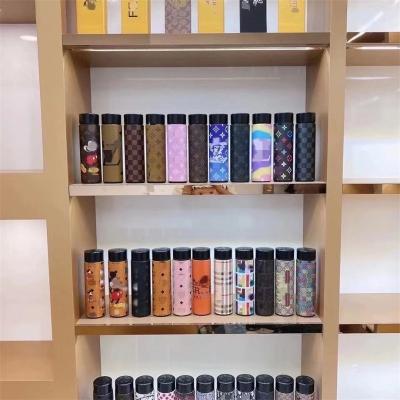 China Viable Wholesale Smart Thermos Flasks Cups Display Temperature Luxury Water Bottles With Led for sale