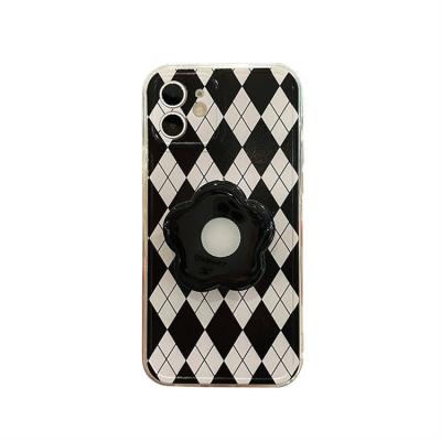 China Black And White Flower Shockproof Stand Fashion Vintage Rhombus Pattern Phone Case For iPhone 12 Pro Max for sale