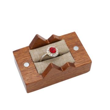 China Sustainable High quality wooden and environmentally friendly wood Ring Box Holder Wedding Ring Bearer Box for sale