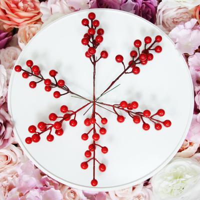 China Be Great For Decorating Your Artificial Red Berry Christmas Tree Stems For Christmas Tree Decorations, Crafts, Holidays And Easter Home Decor for sale