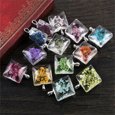 China DIY Necklace Bracelet Jewelry Making Pendants 5pcs/lot 27x20mm Crystal Dried Flower Square Glass For Necklace DIY Jewelry Making Findings Charms for sale