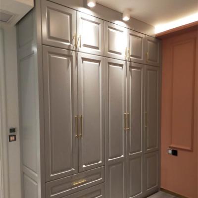 China Adjustable (other) bedroom furniture Custom solid wood wardrobe Cloakroom bedroom wardrobes are professionally made in solid wood style for sale