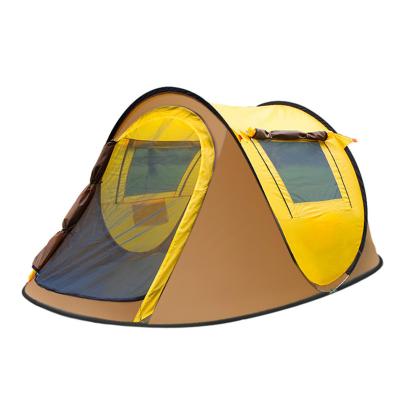 China Snow Field Nail 3-4 People Open Beach Tent Automatically for sale