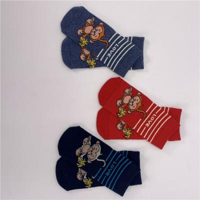 China Multi Scene Winter Children Thicken Comfortable Cotton Infant Christmas Socks in Pink for sale