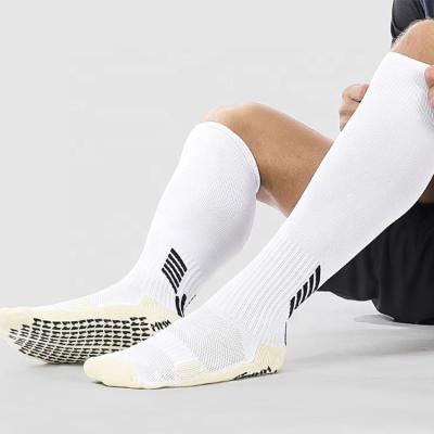 China Calcetines deportivos sin resbalón Calcetines deportivos sin resbalón Calcetines de tubo antideslizante para hombres en venta